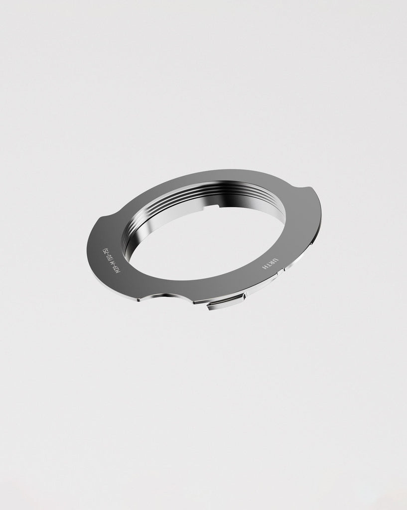 Urth M39 to Leica M (50-75mm Frame Lines) Lens Mount Adapter