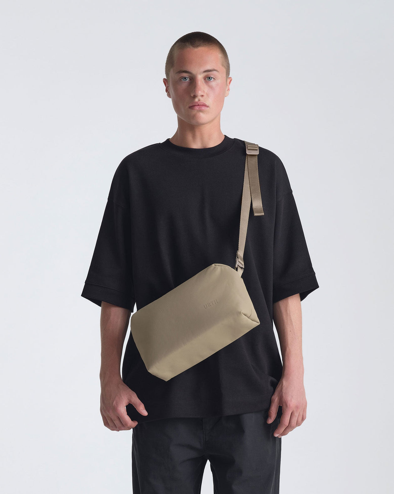 Dolomite Camera Sling 5L — Urth | Urth USA