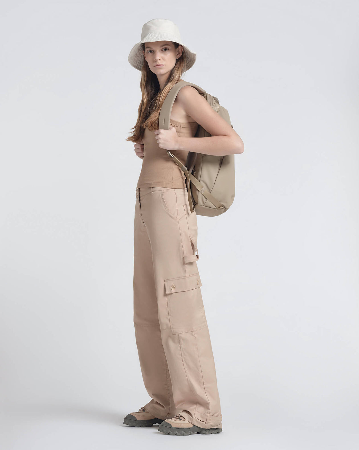 Urth Norite 24L Modular Backpack | Urth USA