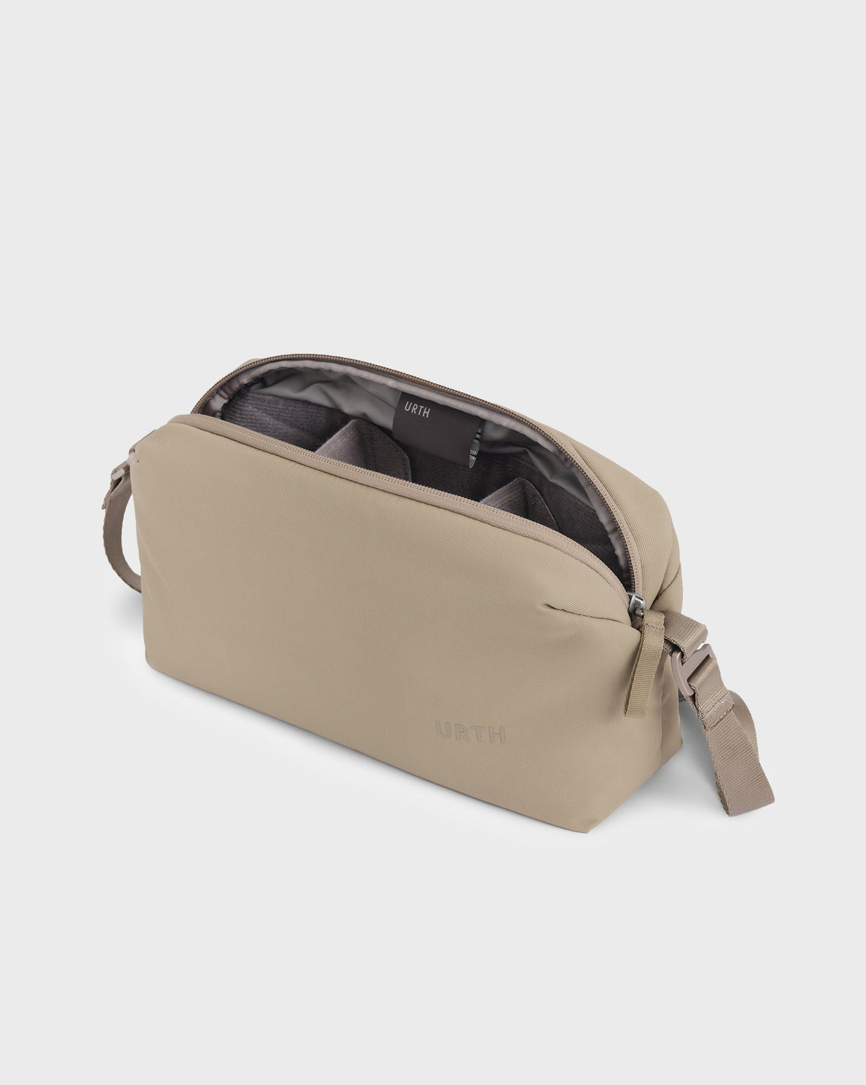 Dolomite Camera Sling 5L — Urth | Urth USA