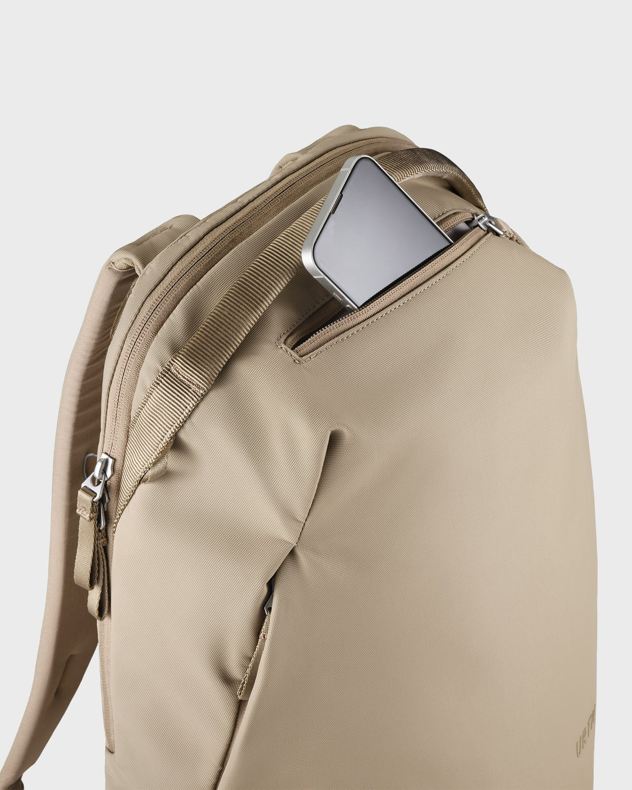 バッグ Urth Norite 6.3 gal (24 L) Backpack Amazon.com: Urth Norite 24L Modular Camera & Laptop Travel