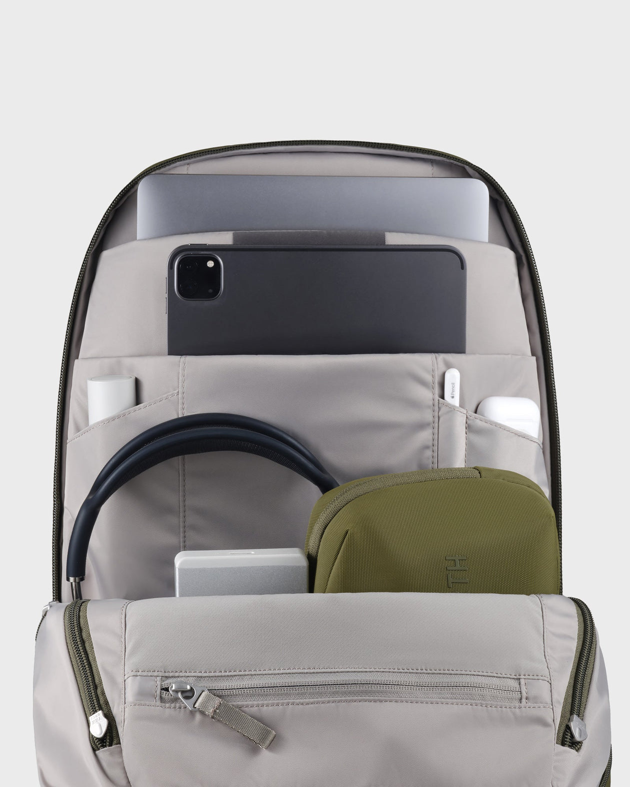 Urth Norite 24L Modular Backpack | Urth USA