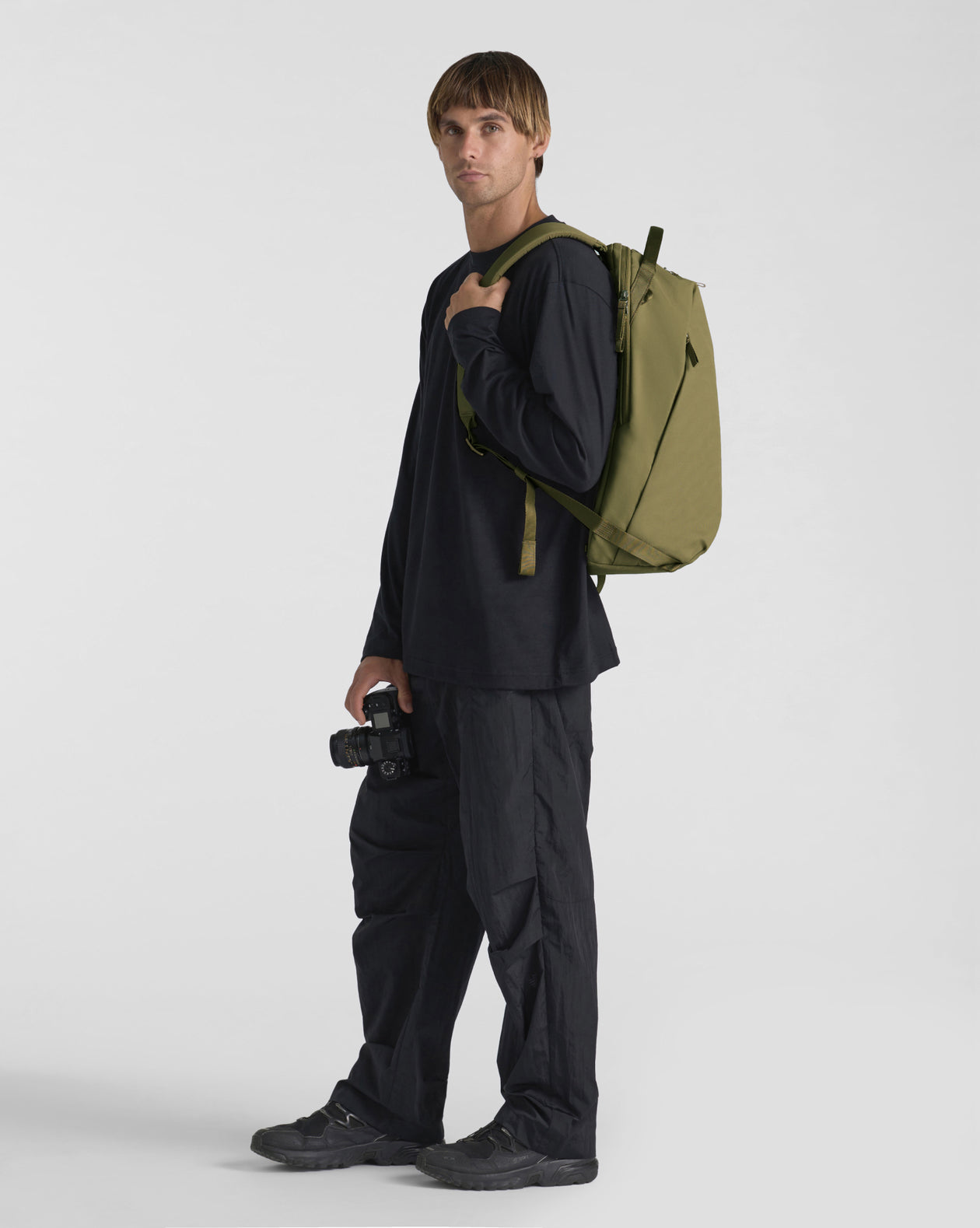Urth Norite 24L Modular Backpack | Urth USA